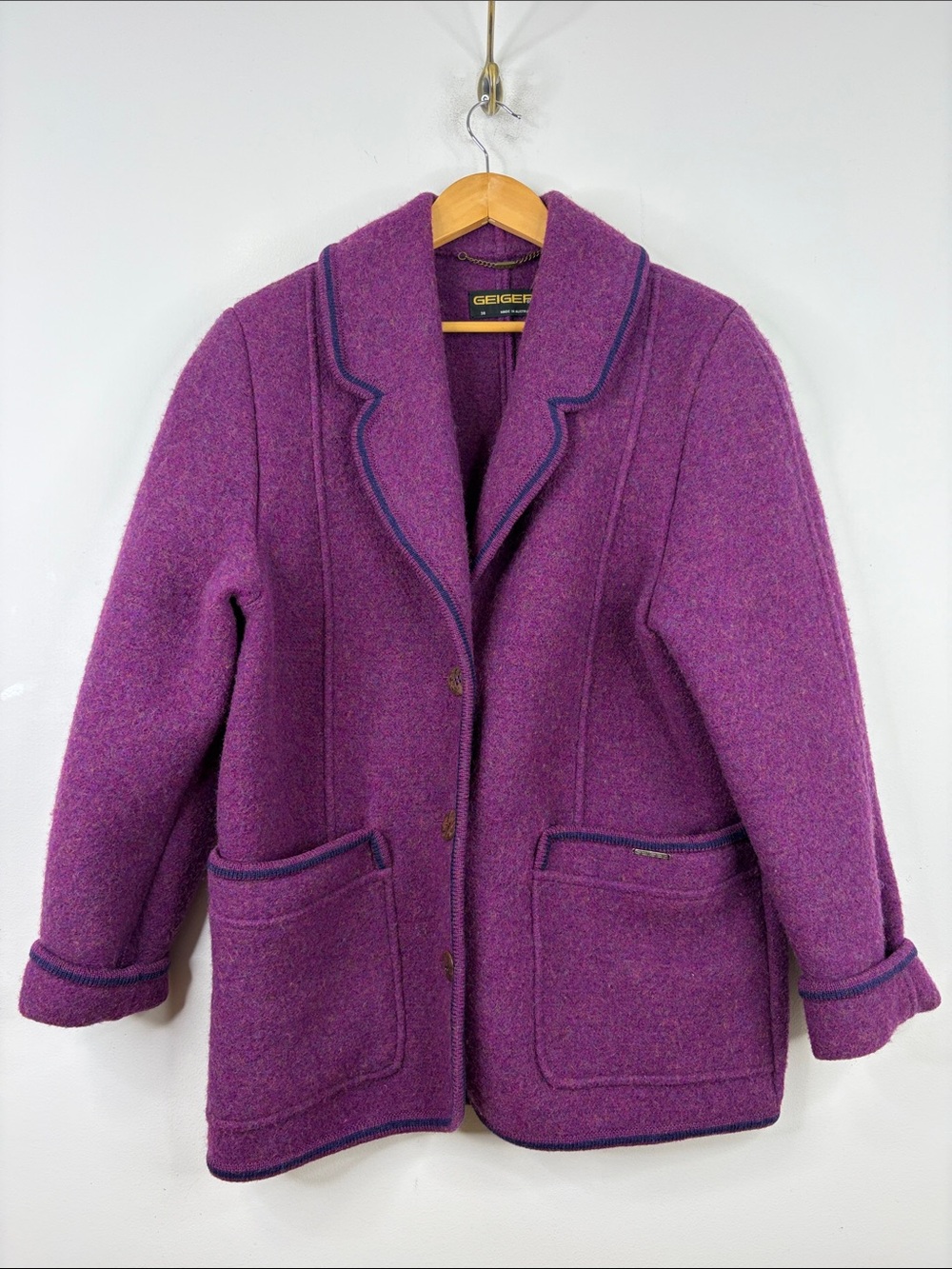 Geiger Sweater Jacket Womens 38 Medium Pink Purple Wool Tyrol Made in Austria